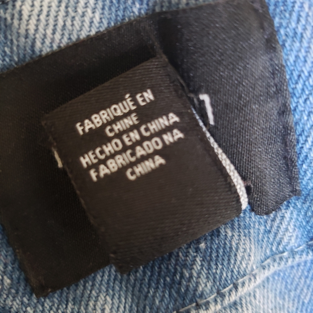 Jean jacket - Picture 8 of 8